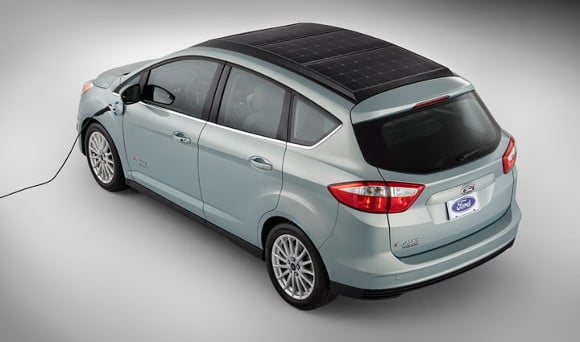 Ford lance une voiture solaire, la C-Max Solar Energi